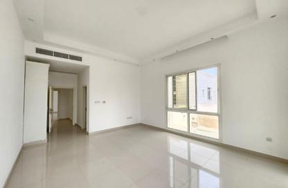 Villa - 4 Bedrooms - 6 Bathrooms for rent in Nad Al Sheba 4 - Nad Al Sheba - Dubai