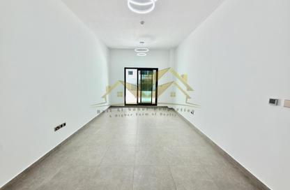 Apartment - 1 Bedroom - 2 Bathrooms for rent in Jumeirah Garden City - Al Satwa - Dubai