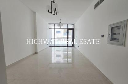 Apartment - 1 Bedroom - 2 Bathrooms for rent in Muwailih Building - Muwaileh - Sharjah Apartment - 1 Bedroom - 2 Bathrooms for rent in Muwailih Building - Muwaileh - Sharjah