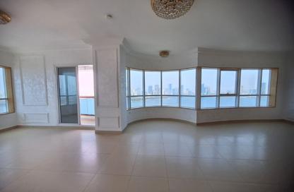 Apartment - 4 - 5 for rent in Al Majaz 3 - Al Majaz - Sharjah