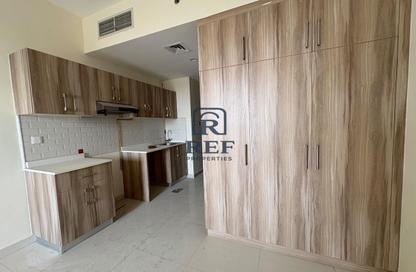 Apartment - Studio - 1 for rent in Hera Tower - Dubai Sports City - Dubai