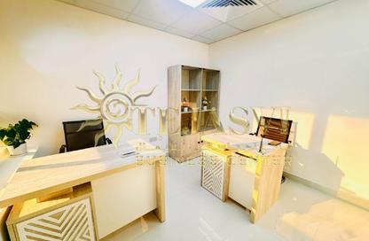 Office Space - Studio - 1 for rent in Silver Home Building - Hor Al Anz - Deira - Dubai
