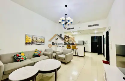 Apartment - 1 Bedroom - 2 Bathrooms for rent in Mirage Residence - Dubai Silicon Oasis - Dubai