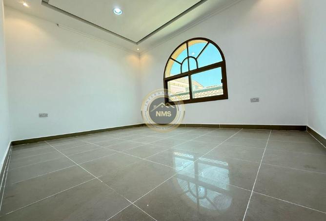 81534234 - Property Image 2