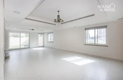 فيلا - 4 غرف نوم - 4 حمامات للايجار في قرية فورتونا - قمم النصر - مدينة دبي الرياضية - دبي