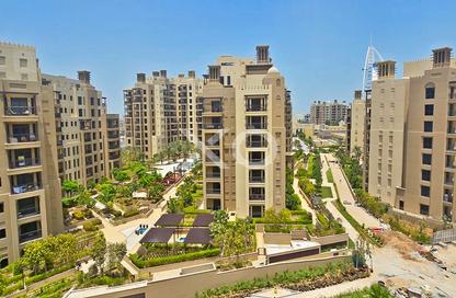 Apartment - 3 Bedrooms - 4 Bathrooms for rent in Al Jazi 1 - Al Jazi - Madinat Jumeirah Living - Umm Suqeim 3 - Umm Suqeim - Dubai