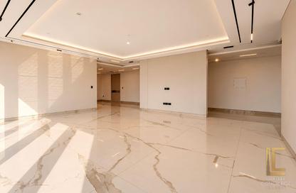 Apartment - 4 Bedrooms - 5 Bathrooms for rent in The S Tower - Dubai Internet City - Dubai