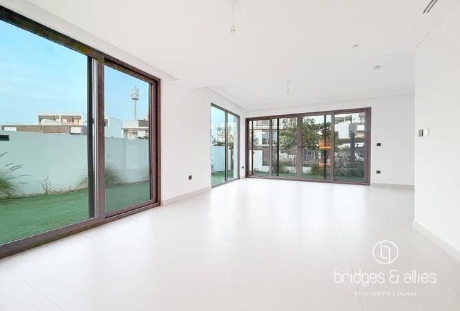 71128165 - صورة العقار 2