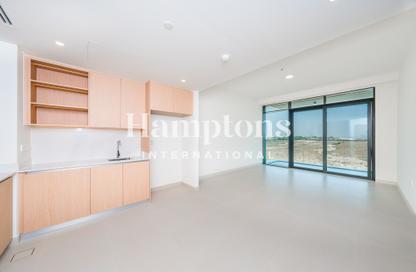 Apartment - 2 - 2 for sale in Golf Heights - The Views - Dubai