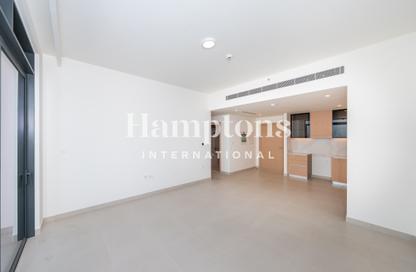 Apartment - 2 - 2 for sale in Golf Heights - The Views - Dubai
