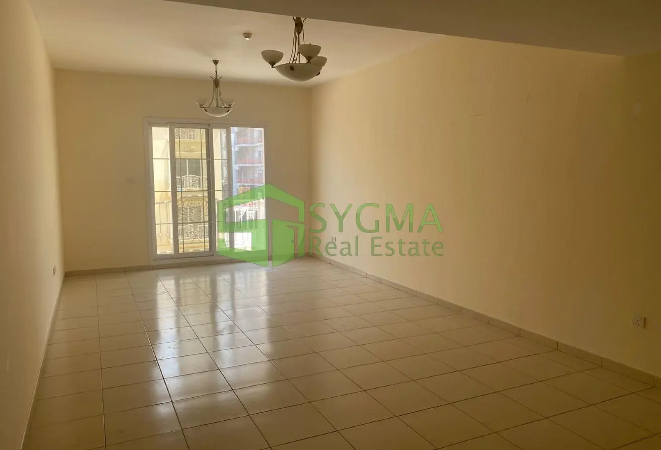 158262088 - Property Main Image