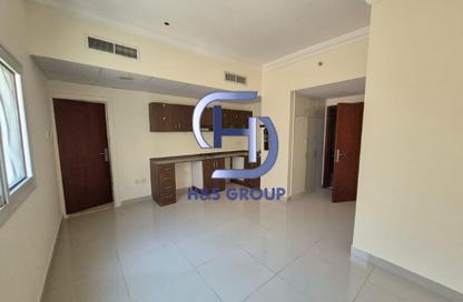 Apartment - Studio - 1 Bathroom for rent in Muwailih Building - Muwaileh - Sharjah
