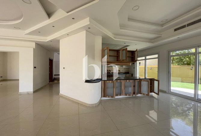 132961120 - Property Main Image