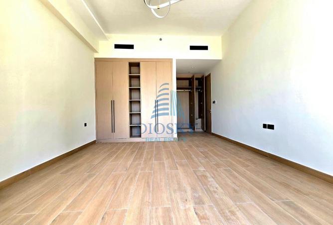 81117665 - Property Image 3