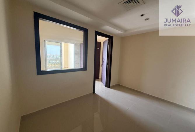 126567118 - Property Image 2
