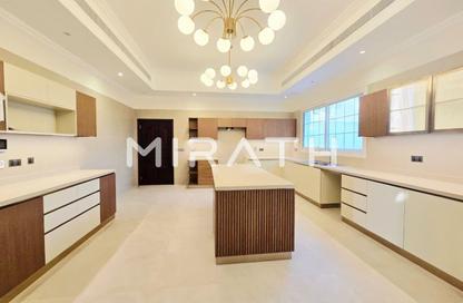 Villa - 6 Bedrooms - 7 Bathrooms for rent in Al Manara - Dubai