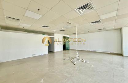 Office Space - Studio - 1 for rent in IT Plaza - Dubai Silicon Oasis - Dubai