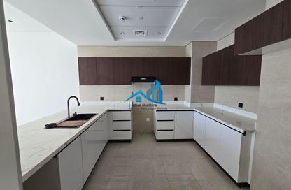 Apartment - 3 - 5 for rent in Al Manal La Rose - District 12 - Jumeirah Village Circle - Dubai