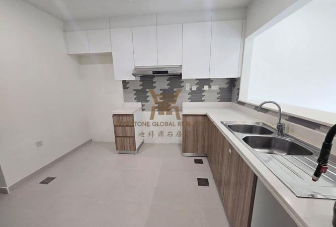 83239828 - Property Image 2