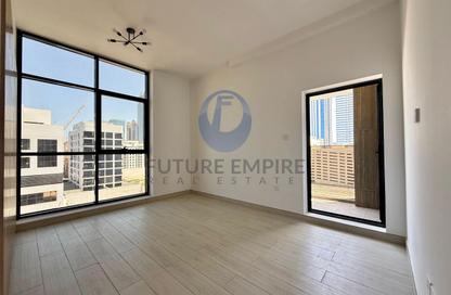Apartment - 2 Bedrooms - 3 Bathrooms for rent in Haas Building - Jumeirah Garden City - Al Satwa - Dubai