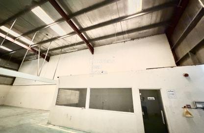 Warehouse - Studio for rent in Al Quoz 1 - Al Quoz - Dubai
