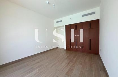 Apartment - 1 - 1 for rent in The Mayfair - Town Square - Dubai