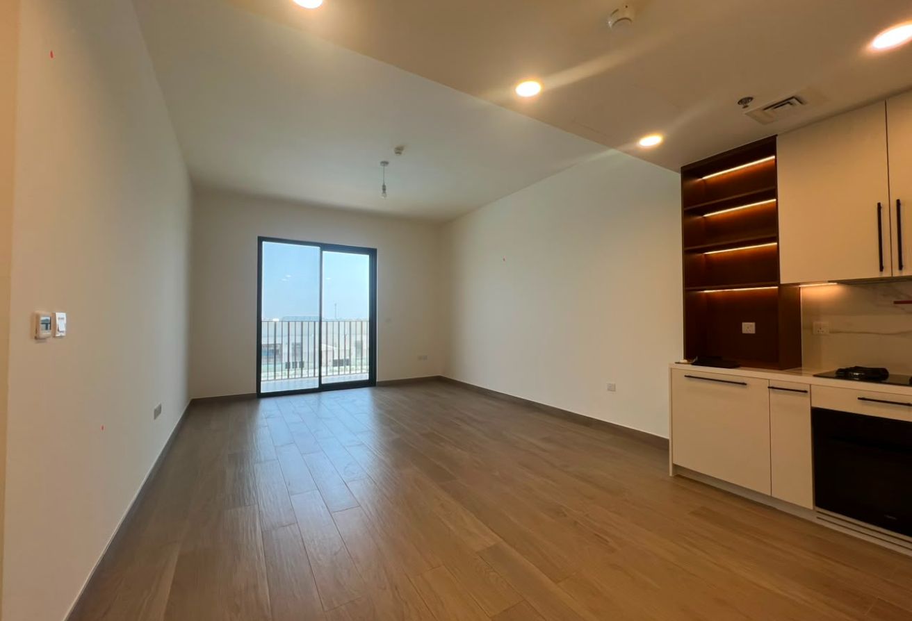 1 bedroom apartment in The Mayfair, Town Square: 11