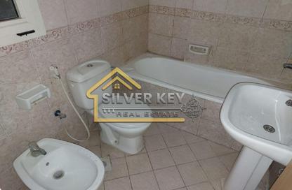 Apartment - 2 Bedrooms - 2 Bathrooms for rent in Al Mahatta - Al Qasimia - Sharjah