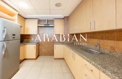 Apartment - 2 Bedrooms - 3 Bathrooms for rent in Al Sultana - Shoreline Apartments - Palm Jumeirah - Dubai