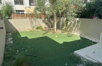 تاون هاوس - 2 غرف نوم - 3 حمامات للايجار في منطقة الشلال - الغدير - أبوظبي