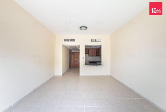 Spacious | Unfurnished | Prime Location