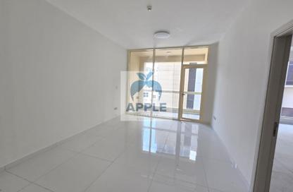 Apartment - 1 Bedroom - 2 Bathrooms for rent in Muwaileh Commercial - Sharjah