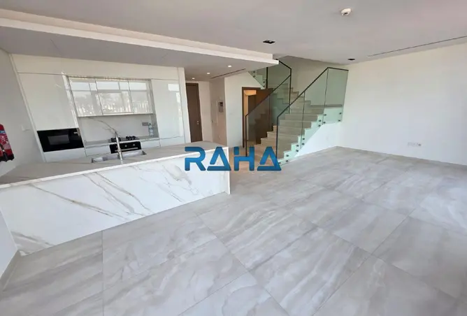 71114235 - Property Image 2
