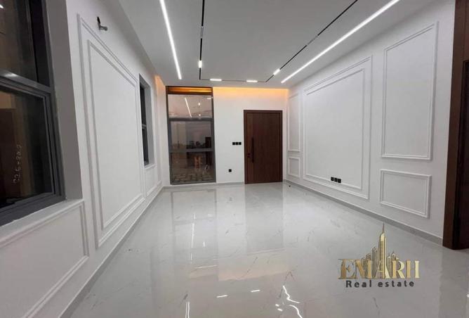 87448608 - صورة العقار 2