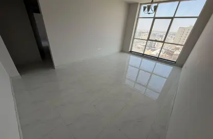 شقة - 2 غرف نوم - 2 حمامات للايجار في الجرف 3 - الجرف - عجمان وسط المدينة - عجمان شقة - 2 غرف نوم - 2 حمامات للايجار في الجرف 3 - الجرف - عجمان وسط المدينة - عجمان