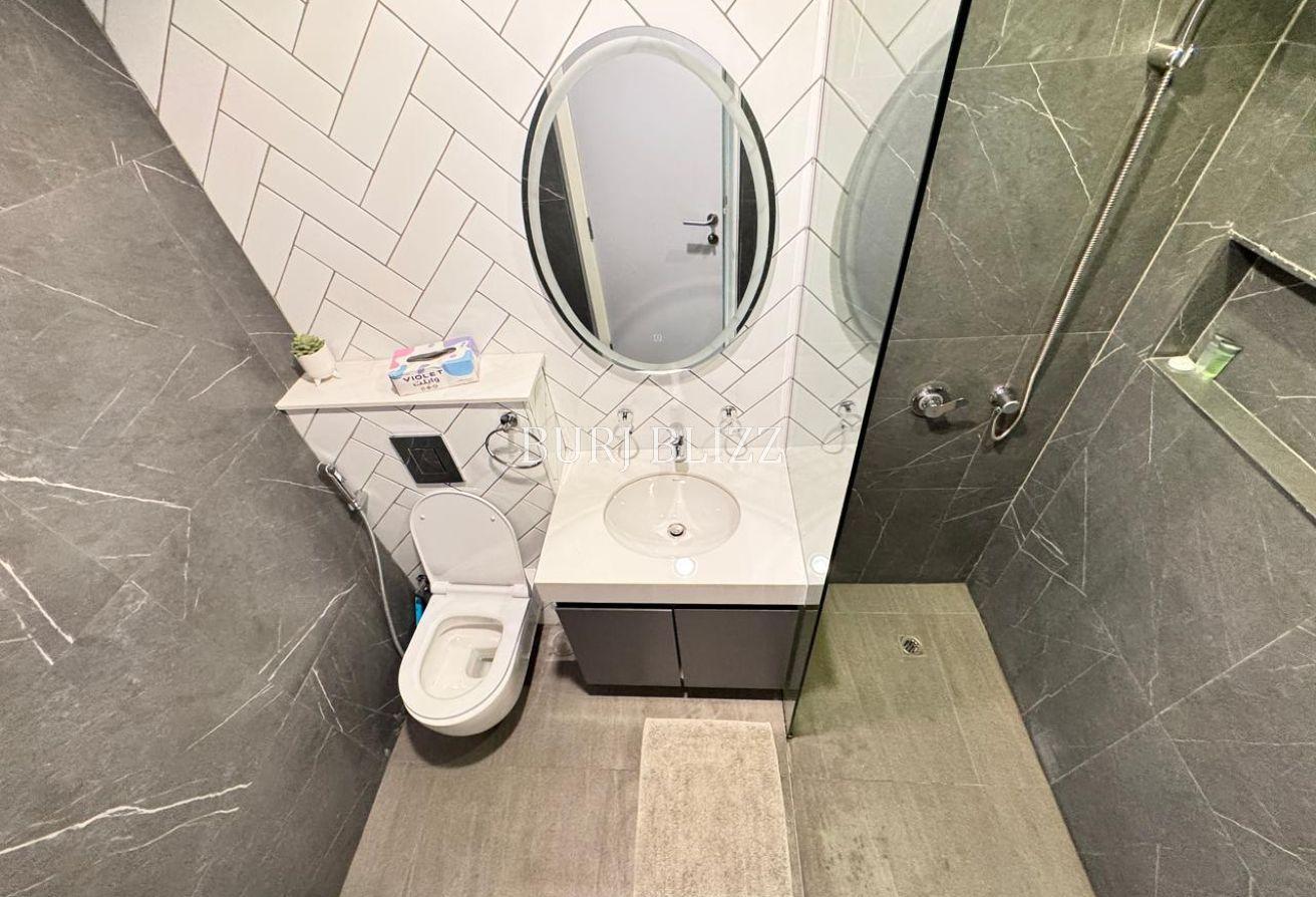 Modern Elegance | 1BR+Study | Pool View photo 13