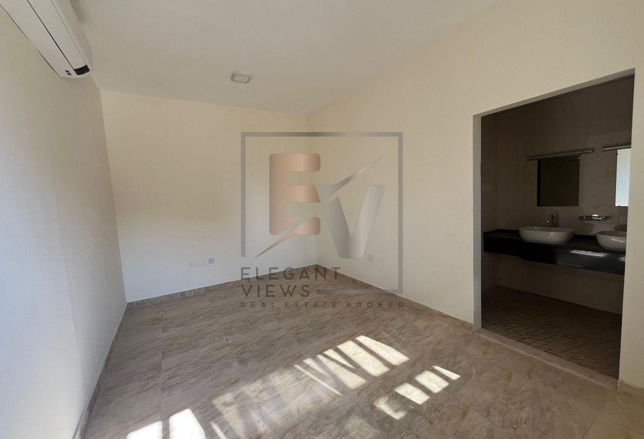 Experience Luxury Living | Spacious 7BR Villa photo 12