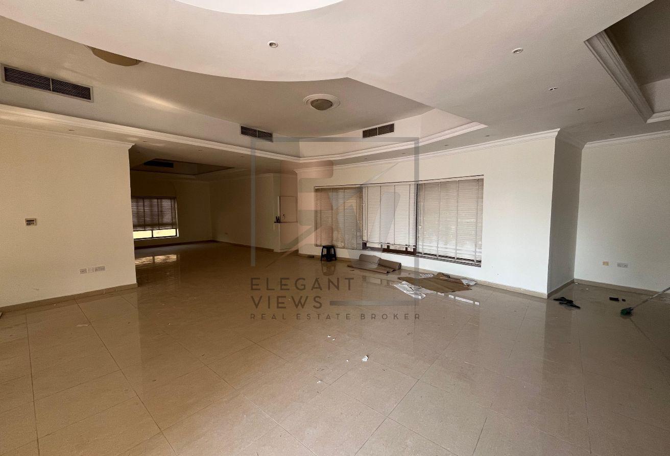 Experience Luxury Living | Spacious 7BR Villa photo 3