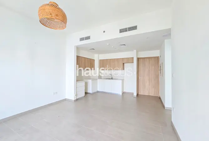 151920885 - Property Image 2