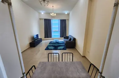 Apartment - 1 Bedroom - 2 Bathrooms for rent in Julphar Residential Tower - Julphar Towers - Al Nakheel - Ras Al Khaimah