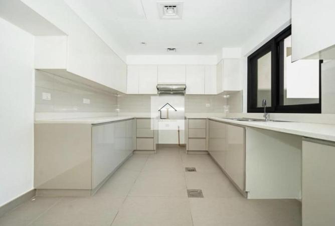 116801838 - Property Image 3