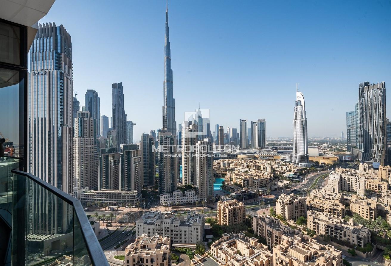 Prime Burj View | Large Layout | Highly Upgraded photo 10