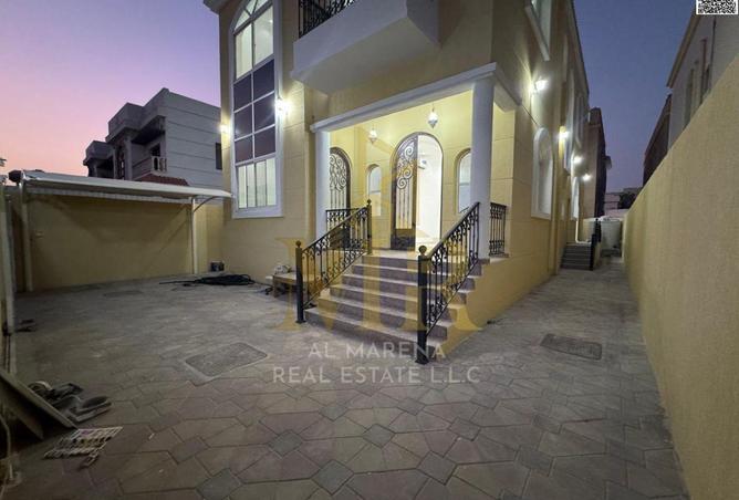 72719031 - Property Image 3