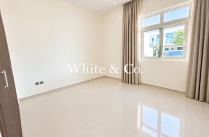 Townhouse - 4 - 4 for rent in Sanctnary - Damac Hills 2 - Dubai Townhouse - 4 - 4 for rent in Sanctnary - Damac Hills 2 - Dubai
