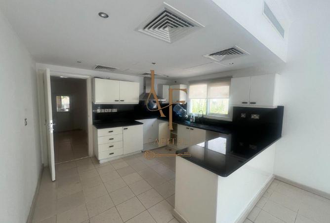 136088543 - Property Image 2