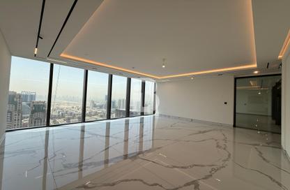 Apartment - 4 Bedrooms - 5 Bathrooms for rent in The S Tower - Dubai Internet City - Dubai