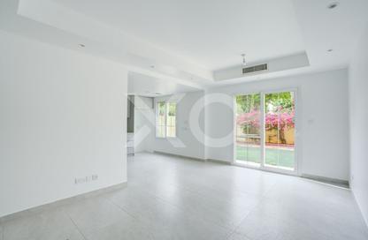 Villa - 2 - 3 for rent in Springs 2 - The Springs - Dubai Villa - 2 - 3 for rent in Springs 2 - The Springs - Dubai