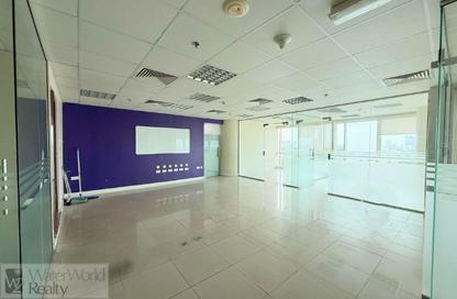 Office Space - Studio - 1 Bathroom for rent in Le Solarium - Dubai Silicon Oasis - Dubai