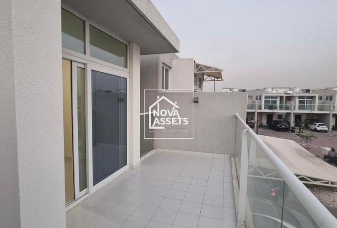 82786419 - الصورة الرئيسية للعقار