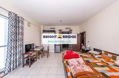 Apartment - 1 Bedroom - 1 Bathroom for rent in Executive Tower L - Executive Towers - Business Bay - Dubai